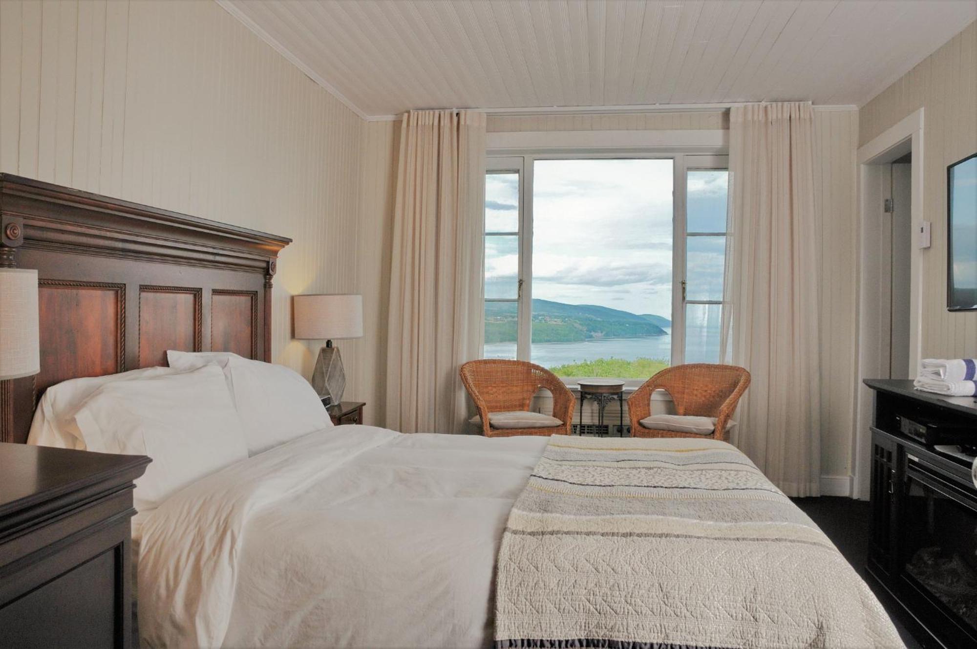 Auberge Des Falaises La Malbaie Exterior photo
